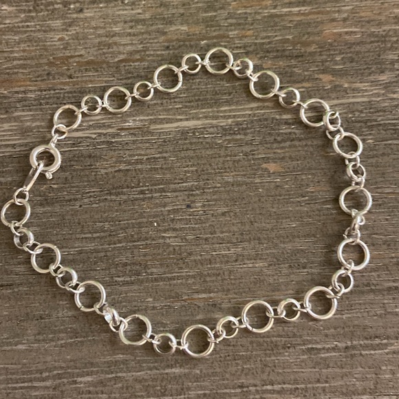 5/$10❤️❤️❤️NWOTs Silver Tone Alloy Anklet - Picture 1 of 3